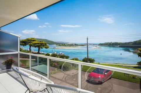 Sapphire Waters Unit 2 - Accommodation Australia 5