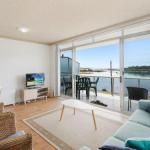 Sapphire Waters Unit 2 - Accommodation Australia 0