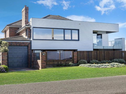 Pea Soup Beach - Accommodation Australia 6