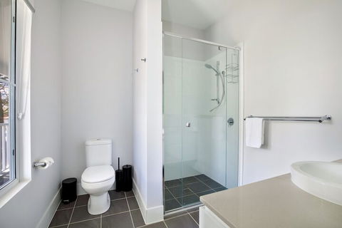 Winsome - Accommodation Australia 2