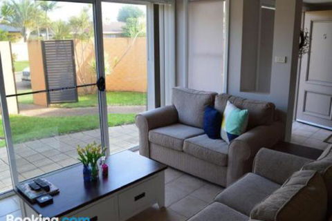 SerendibatSandcastles Fingal Bay - Accommodation Australia 1