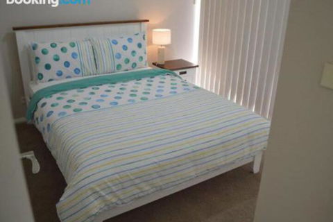SerendibatSandcastles Fingal Bay - Accommodation Australia 0