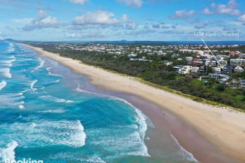 Ultimate Beachfront Living Sunshine Beach - Accommodation Australia 1