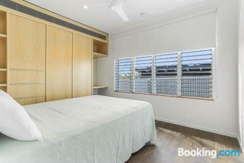 Ultimate Beachfront Living Sunshine Beach - Accommodation Australia 0