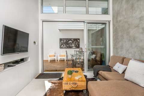 A PERFECT STAY - Studio 9 - Local Tourism 4