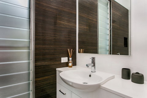 A PERFECT STAY - Studio 9 - Local Tourism 3