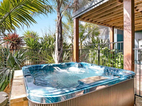 The Islander - Accommodation Australia 1