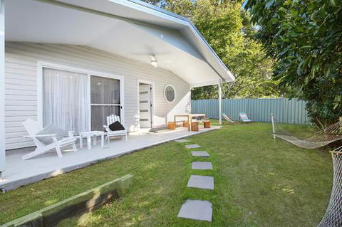 Salty Kisses Holiday House - Accommodation Australia 0