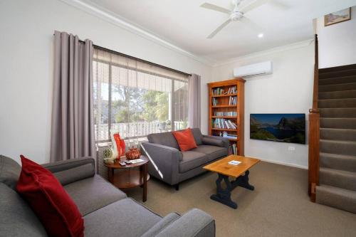 Berkeley Vale NSW Accommodation Australia