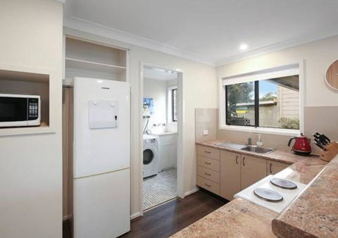 Convenient Location Close To Tuggerah Lake - Accommodation Australia 5