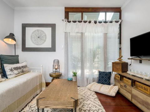 Black Beauty Studio - Accommodation Australia 6