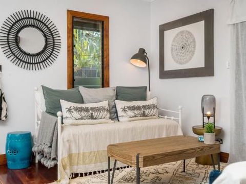 Black Beauty Studio - Accommodation Australia 3