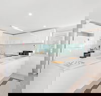 Harbourview 4 - Australia Shopping
