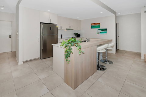 Apartment Near City On Lake 3 - Australia Shopping 6