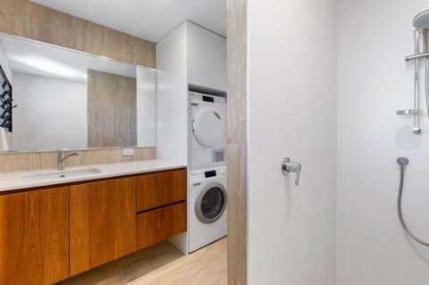 Tramican Street House - Local Tourism 6