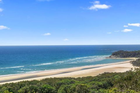 Tramican Street House - Local Tourism 1