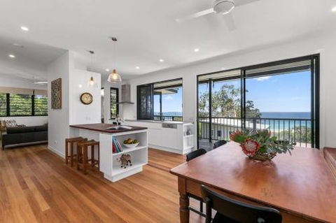 Tramican Street House - Local Tourism 5