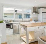 Licence to Chill - Accommodation Australia