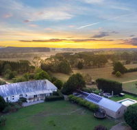 Wembley House Southern Highlands with 4pm Check Out Sunday