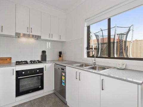 Rosebud Beachside Gem - Accommodation Australia 3