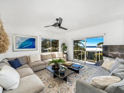 Akora At Hyams 4pm Check Out Sundays - Australia Shopping 5