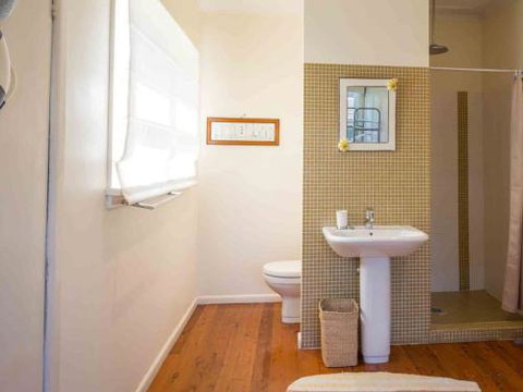 CARMELONE Gerroa 4pm Check Out On Sundays - Bed n Breakfasts 1