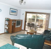 66 Pacific Drive - Accommodation Australia