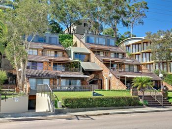 Yachtsmans Rest Unit 1 / 37 Victoria Parade - Local Tourism 0