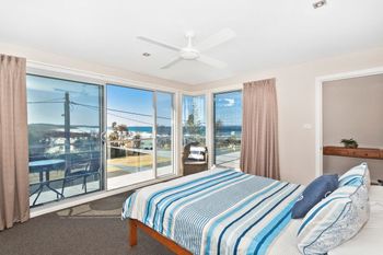 DOLPHIN VIEWS - Accommodation Australia 2