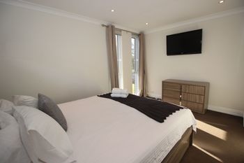 Swan View Family Home - Local Tourism 3