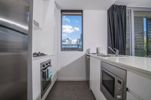 2bed Apartment! Modern Home For 4 At Chatswood - Local Tourism 3