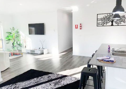 Brand New Home - 10min To Beach & Torquay - Local Tourism 0