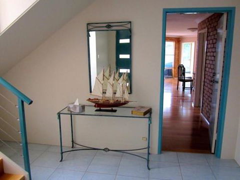 DAY DREAMING On DONLAN - Accommodation Australia 2