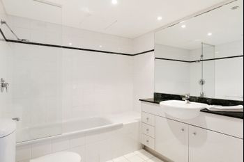 Wyndel Brown Street - Local Tourism 2