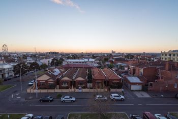 Phoenix On Curzon Rejuvenate Stays - Accommodation Australia 4