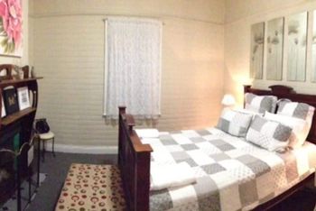 Edgeworth Street Manor - Local Tourism 1