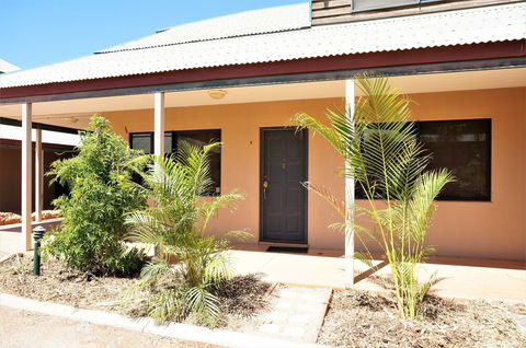 Ningaloo Breeze Villa 2 - Australia Shopping 4