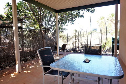 Ningaloo Breeze Villa 2 - Australia Shopping 0