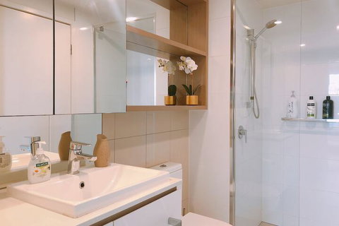 St.Tropez Apartment - Accommodation Australia 2