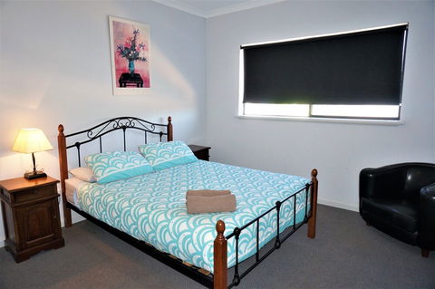 Ningaloo Breeze Villa 10 - Australia Shopping 1