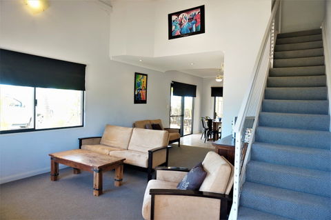 Ningaloo Breeze Villa 10 - Australia Shopping 0