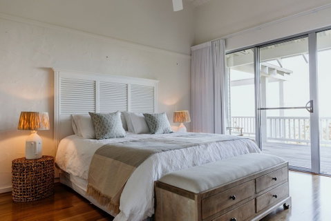 Waterfront - Accommodation Australia 6