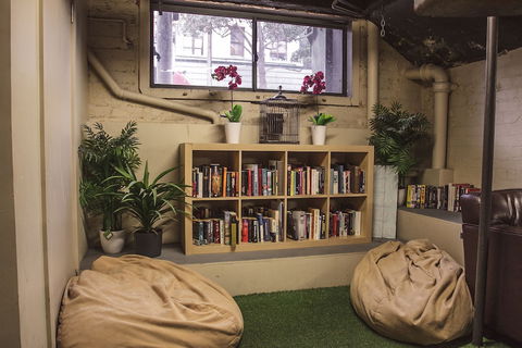 Mad Monkey Backpackers Bayswater - Accommodation Australia 1