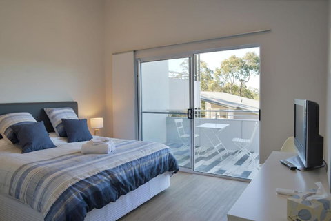 The Villa Dunsborough - Local Tourism 3