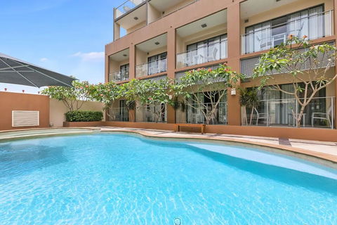 Eden By The Bay - Australia Shopping 6