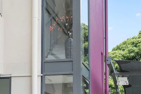 Eden By The Bay - Australia Shopping 1