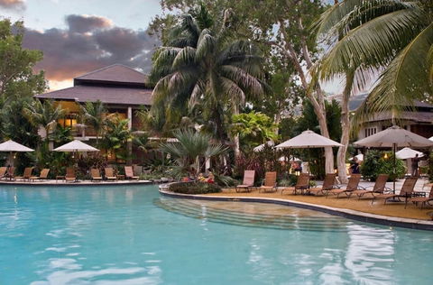 Sea Temple Palm Cove 2 Bedroom Luxury Apartment - Bed n Breakfasts 3