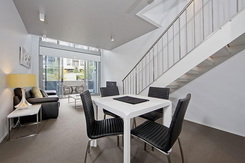 Accommodate Canberra - Bed n Breakfasts 0