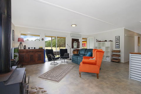 Feathertop Views And Dorm - Local Tourism 6