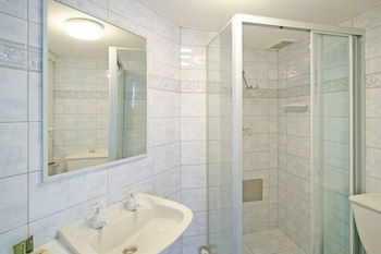 Syrenense Apartments - Accommodation Australia 0